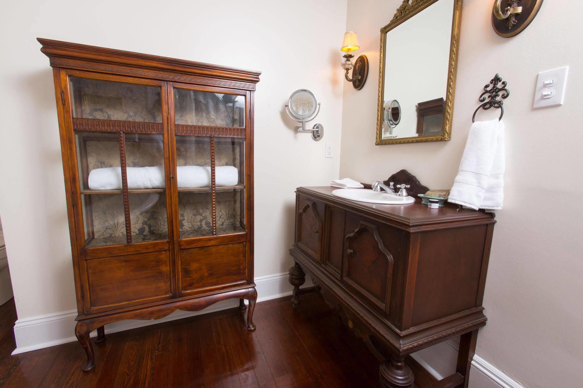 The Guest House At Gulfport Landing Екстер'єр фото